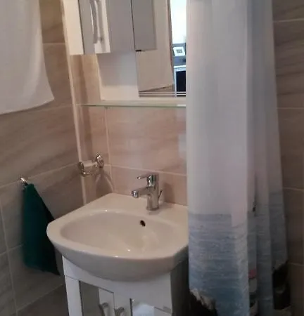Apartment 2 Bedroom Sea St.vlas *
