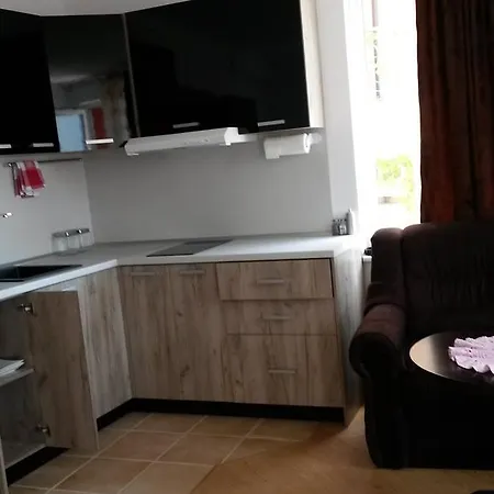 2 Bedroom Sea St.vlas *